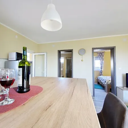 Deluxe Roko Villa